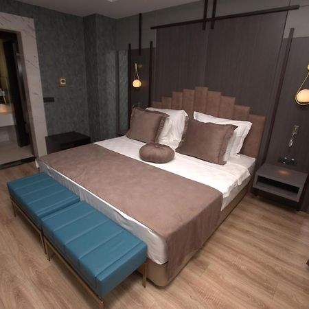 The Green Park Γκαζιαντέπ Εξωτερικό φωτογραφία A bedroom at the hotel